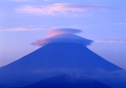 http://www.mtfuji.or.jp/img/magazine/_old/img/magazine084_torifuji_special.png